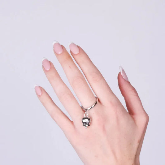 AMO CAPRI - ANELLO ACCIAIO CON CAMPANELLA SCRITTA CAPRI