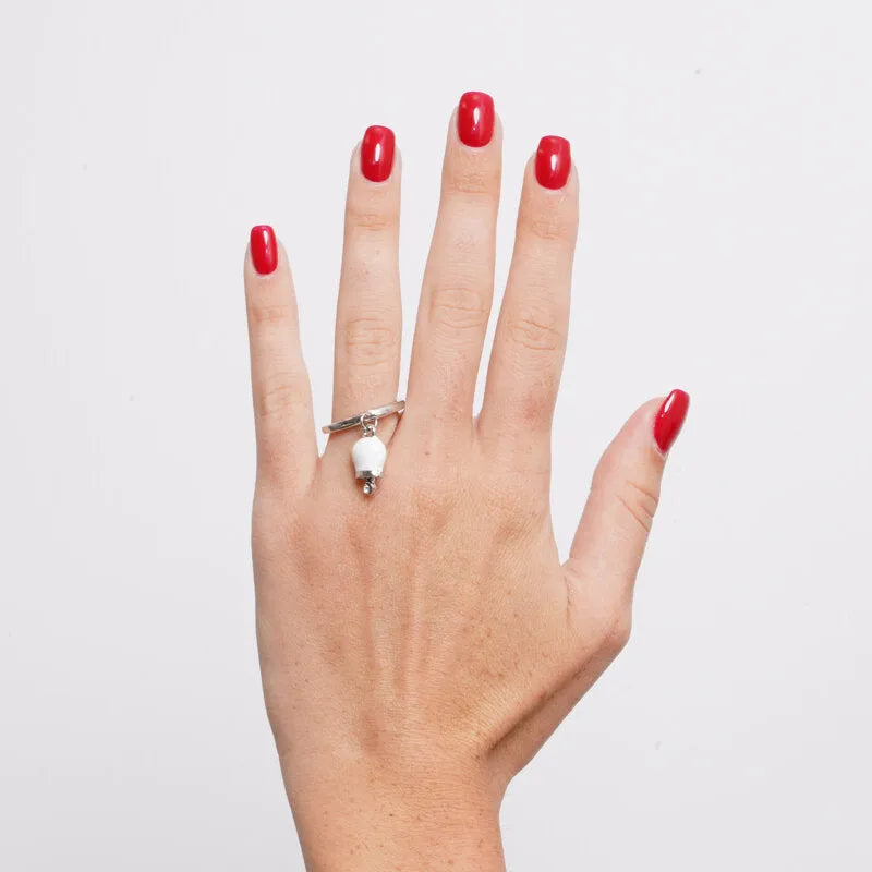 AMO CAPRI - ANELLO ACCIAIO CON CAMPANELLA MINI BIANCA