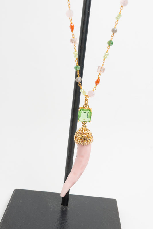 SICYLUI - COLLANA CORNO IN CERAMICA CIPRIA E CRISTALLO VERDE