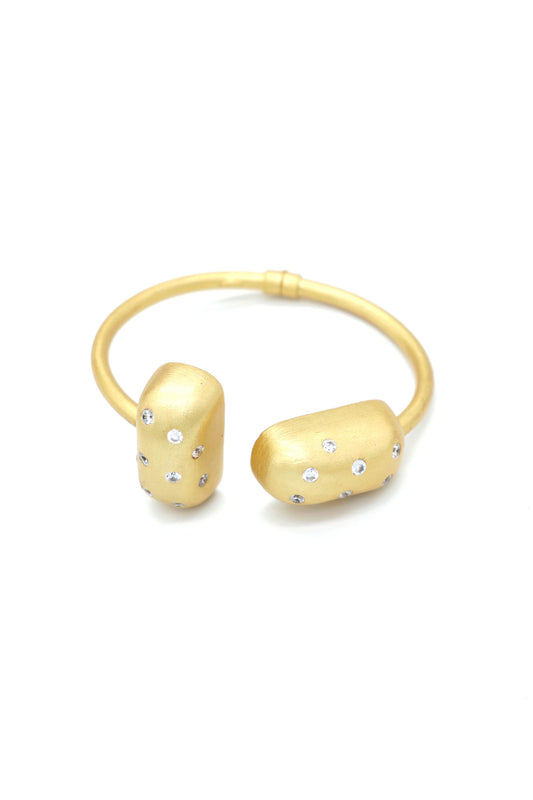 BRACCIALE RIGIDO IN ARGENTO DORATO CON ZIRCONI