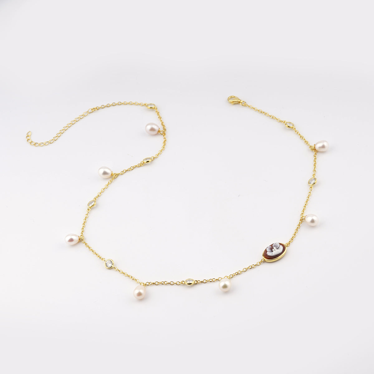 CAMEO ITALIANO - COLLANA ARIANNA FIORE E PERLE