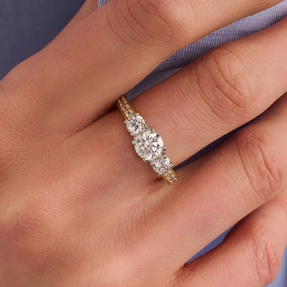 TI SENTO - ANELLO ARGENTO DORATO TRILOGY CON DIAMANTI LATERALI