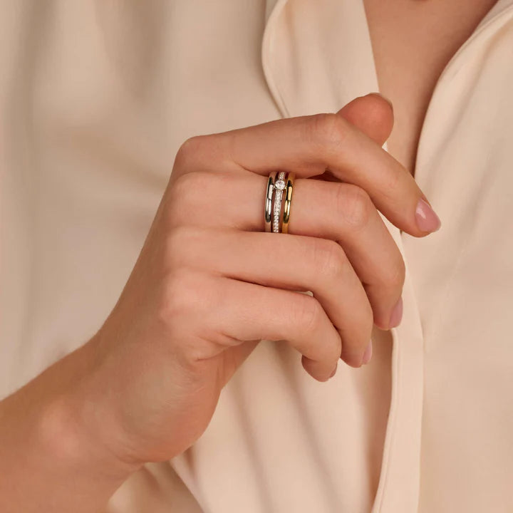 TI SENTO - ANELLO A FASCIA IN ARGENTO CON ZIRCONE CENTRALE