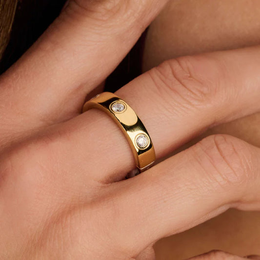 TI SENTO - ANELLO ARGENTO DORATO CON ZIRCONI BIANCHI