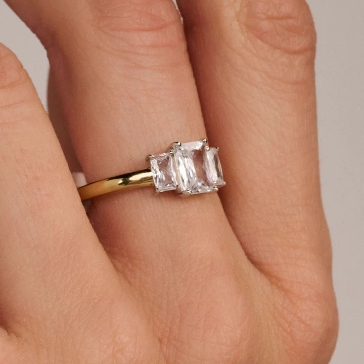 TI SENTO - ANELLO IN ARGENTO CON TRE ZIRCONI TAGLIO RETTANGOLARE