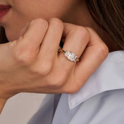TI SENTO - ANELLO IN ARGENTO CON TRE ZIRCONI TAGLIO RETTANGOLARE
