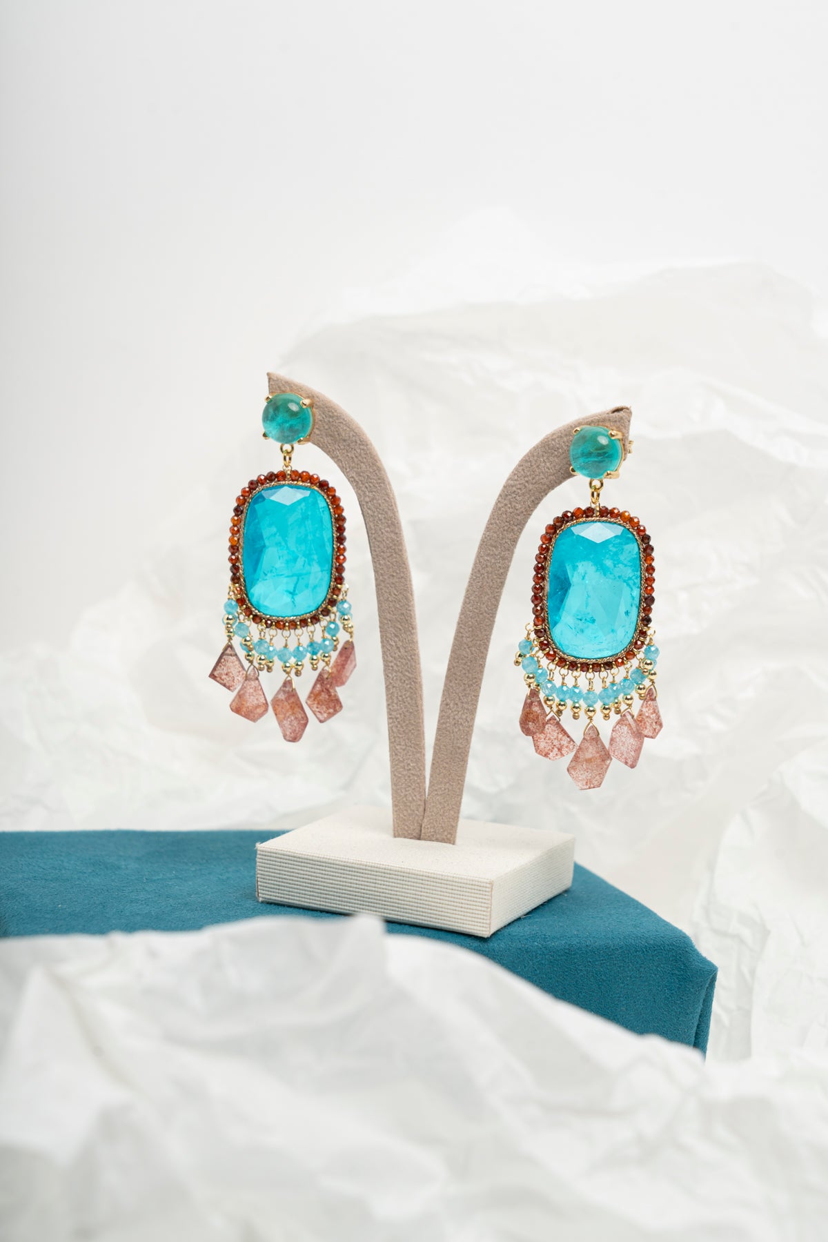 SICYLUI - ORECCHINI CON ZIRCONE TURCHESE CENTRALE E ZIRCONI MORO