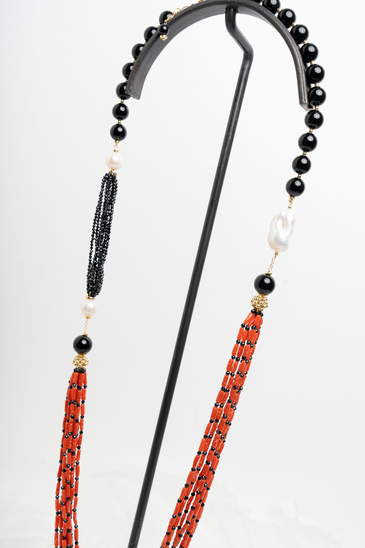 SICYLUI - COLLANA LUNGA IN ONICE E CORALLO