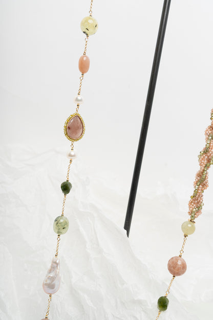 SICYLUI - COLLANA LUNGA VERDE E CIPRIA CON PERLE SCARAMAZZE