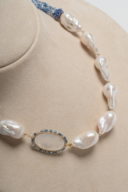 SICYLUI - COLLANA GIROCOLLO ZIRCONI AZZURRI E PERLE SCARAMAZZE