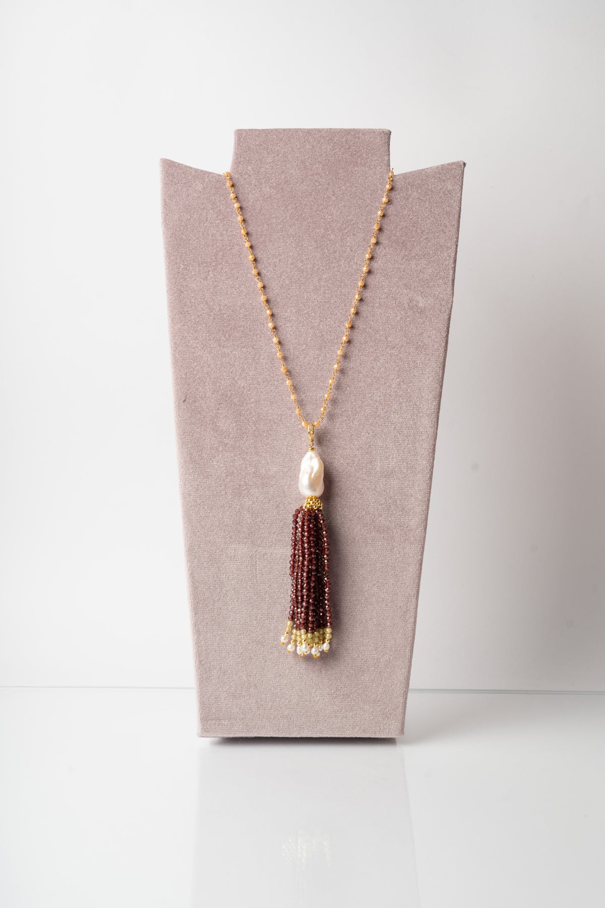 SICYLUI - COLLANA CON NAPPA IN CRISTALLI BURGUNDI E VERDI E PERLA BAROCCA