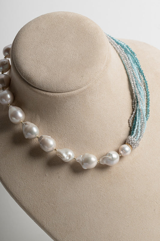 SICYLUI - COLLANA CON PERLE SCARAMAZZE E ZIRCONI AZZURRI