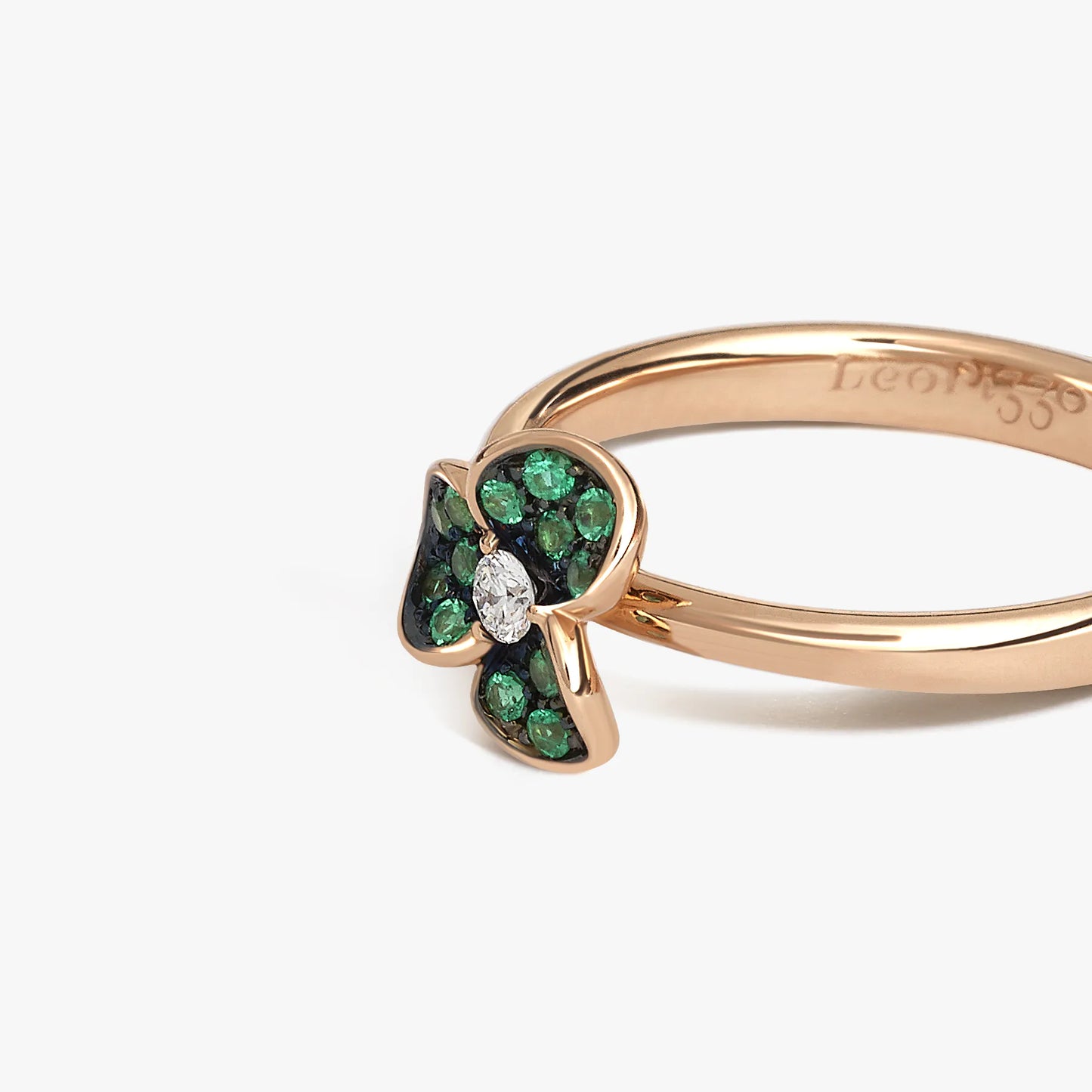 LEO PIZZO - ANELLO CON TRIFOGLIO ORO ROSA E SMERALDI
