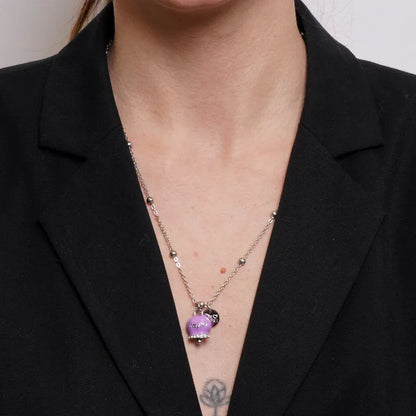 AMO CAPRI - COLLANA IN ACCIAIO CAMPANELLA AMETHYST ORCHID SCRITTA CAPRI CON CRISTALLI