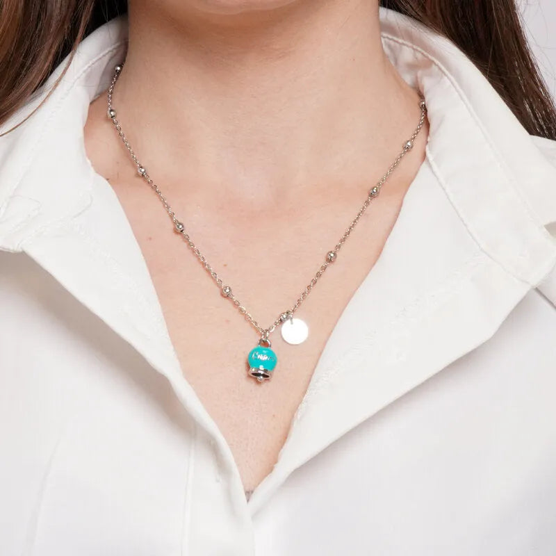 AMO CAPRI - COLLANA IN ACCIAIO CAMPANELLA MINI TIFFANY SCRITTA CAPRI