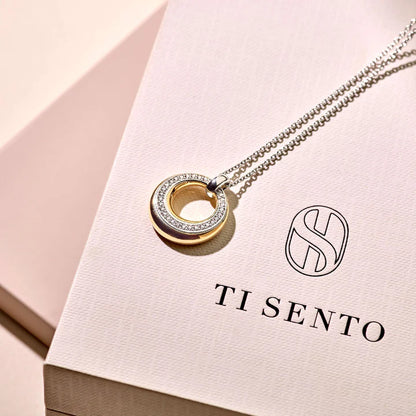 TI SENTO - COLLANA CON PENDENTE CIRCOLARE ARGENTO DORATO E ZIRCONI BIANCHI