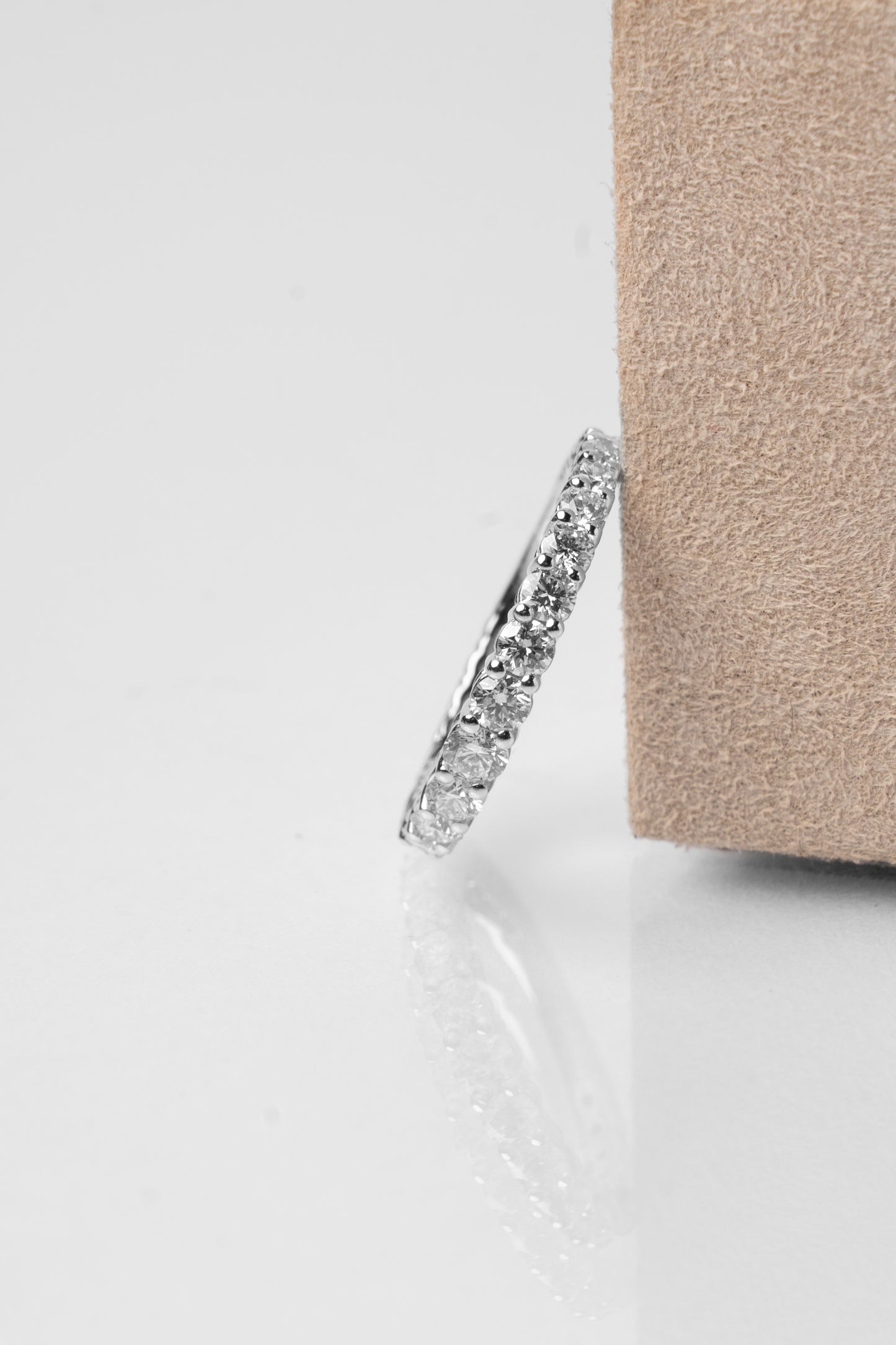 LEO PIZZO - ANELLO VERETTA ORO BIANCO E DIAMANTI