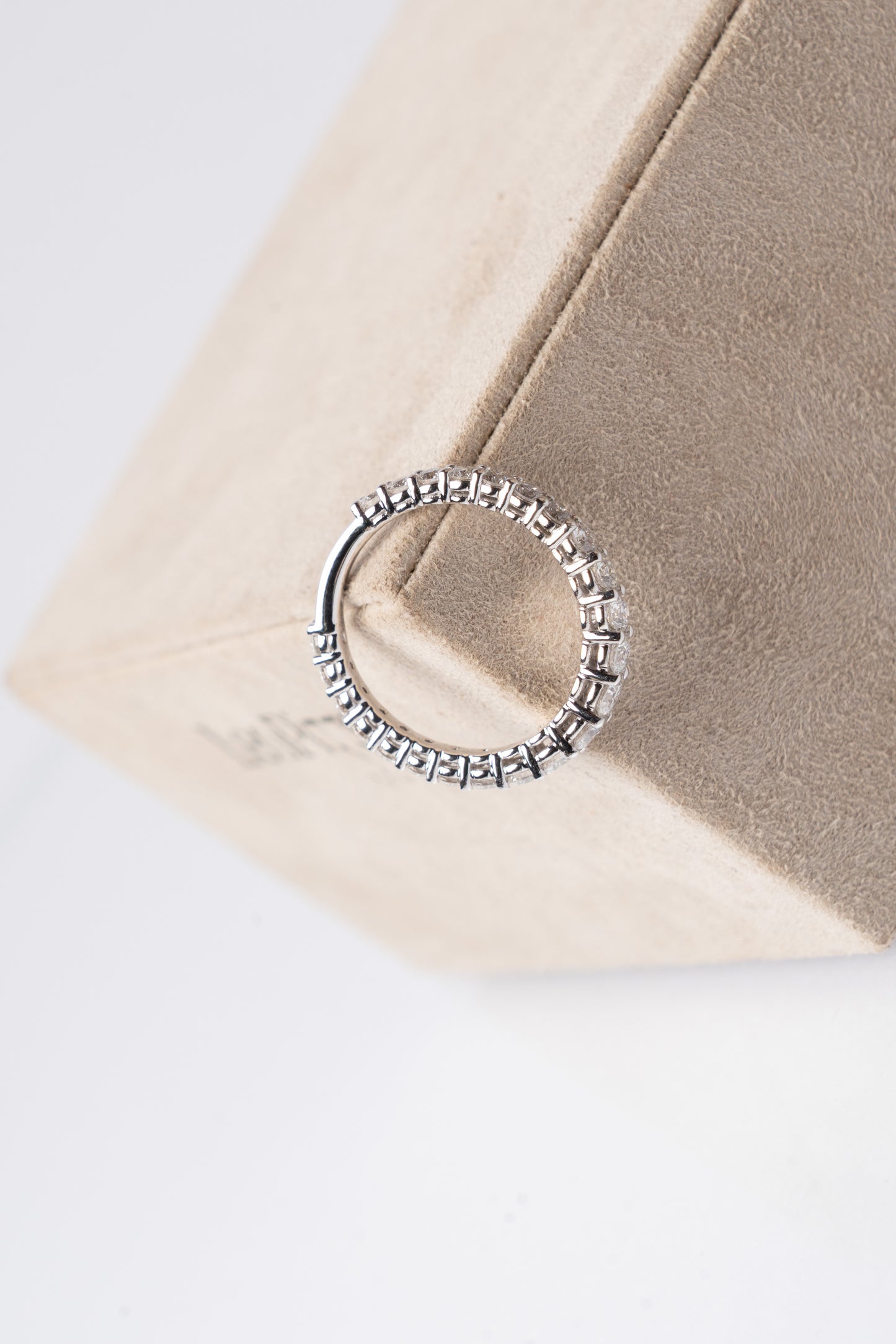 LEO PIZZO - ANELLO VERETTA ORO BIANCO E DIAMANTI