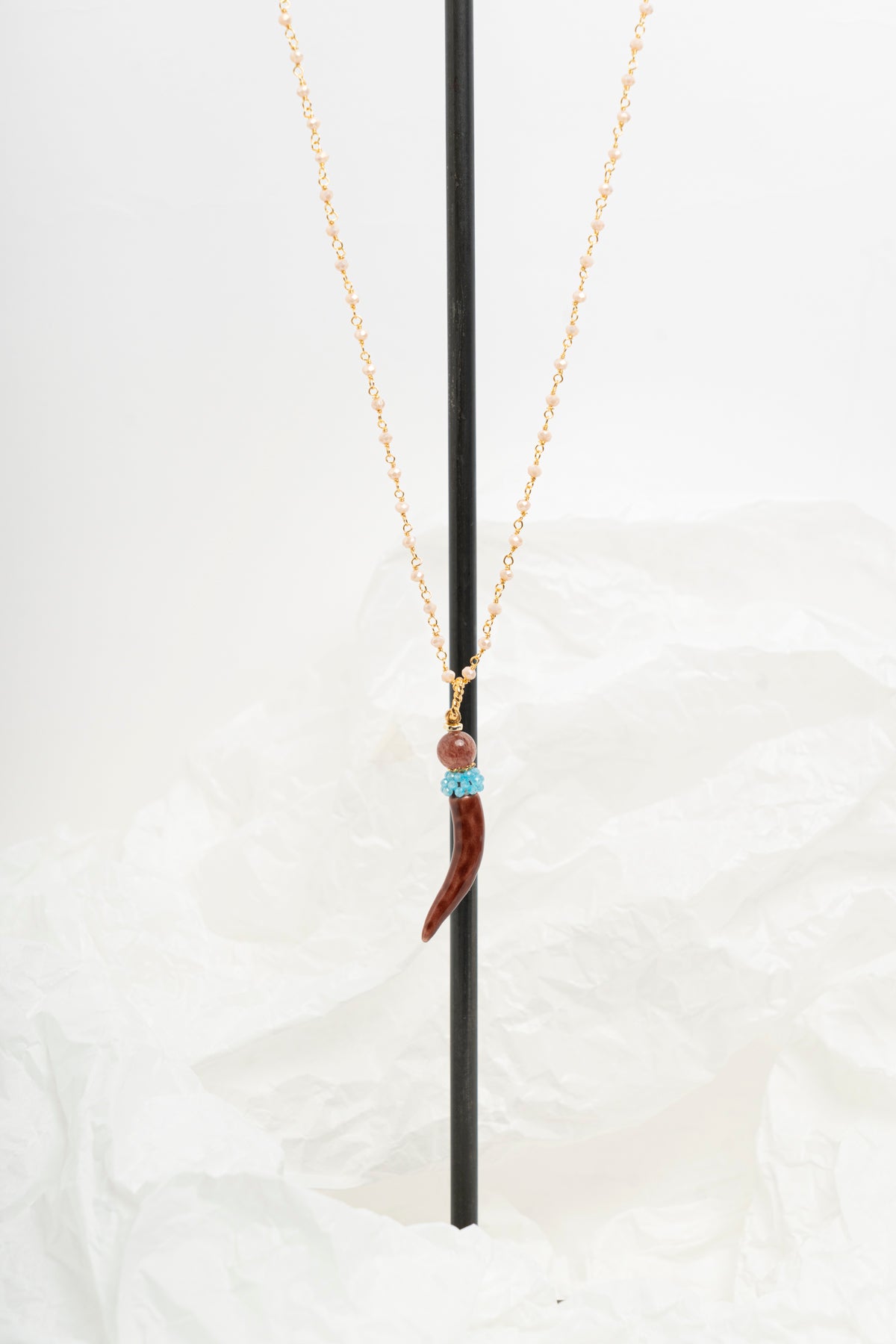 SICYLUI - COLLANA CORNO PICCOLO IN CERAMICA MORO E TURCHESE