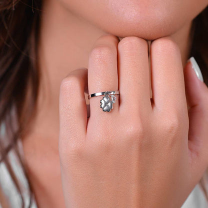 LUCA BARRA - ANELLO IN ACCIAIO CON QUADRIFOGLIO E ZIRCONE BIANCO