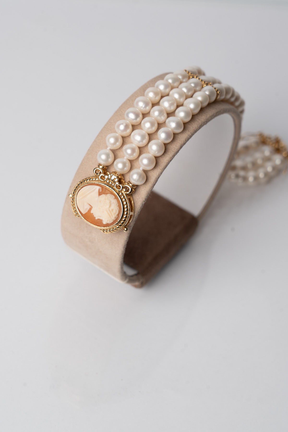 CAMEO ITALIANO - BRACCIALE CON CAMEO ITALIANO CON TESTA E PERLE