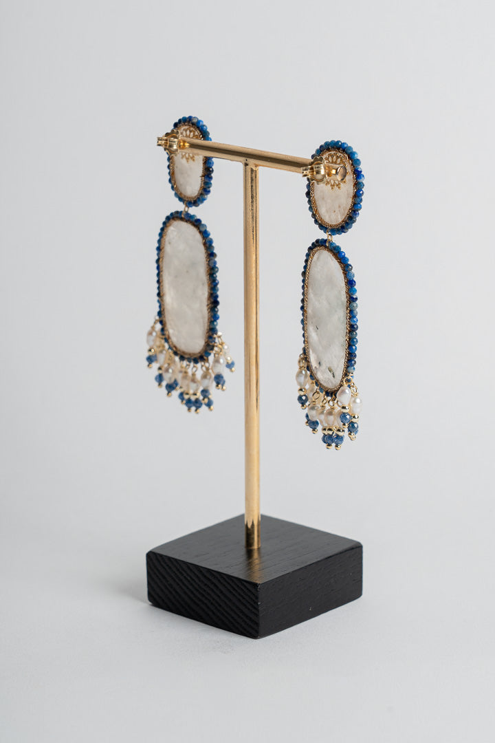 SICYLUI - ORECCHINI PENDENTI IN ARGENTO DORATO CON LABRADORITE E ZIRCONI BLU