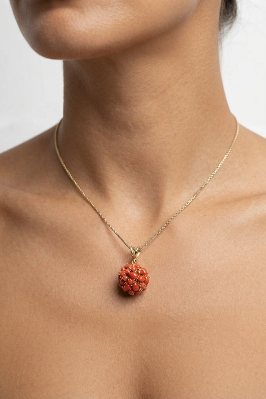SOARA - COLLANA CON PENDENTE TONDO IN CORALLO