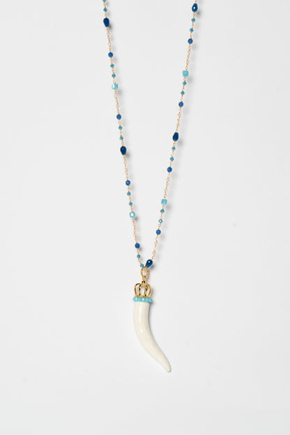 SICYLUI - COLLANA CORNO IN CERAMICA BIANCO CON CORONA E CRISTALLI AZZURRI