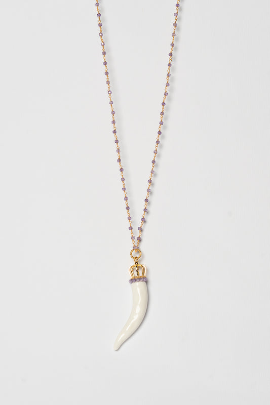 SICYLUI - COLLANA CORNO IN CERAMICA BIANCO CON CORONA E CORALLINI VIOLA