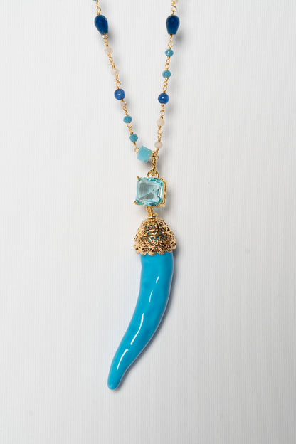 SICYLUI - COLLANA CORNO IN CERAMICA TURCHESE CON CRISTALLO CENTRALE CELESTE