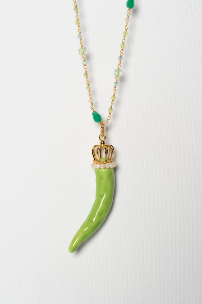 SICYLUI - GREEN CERAMIC HORN NECKLACE WITH CROWN AND GREEN AND BEIGE CORAL BEADS