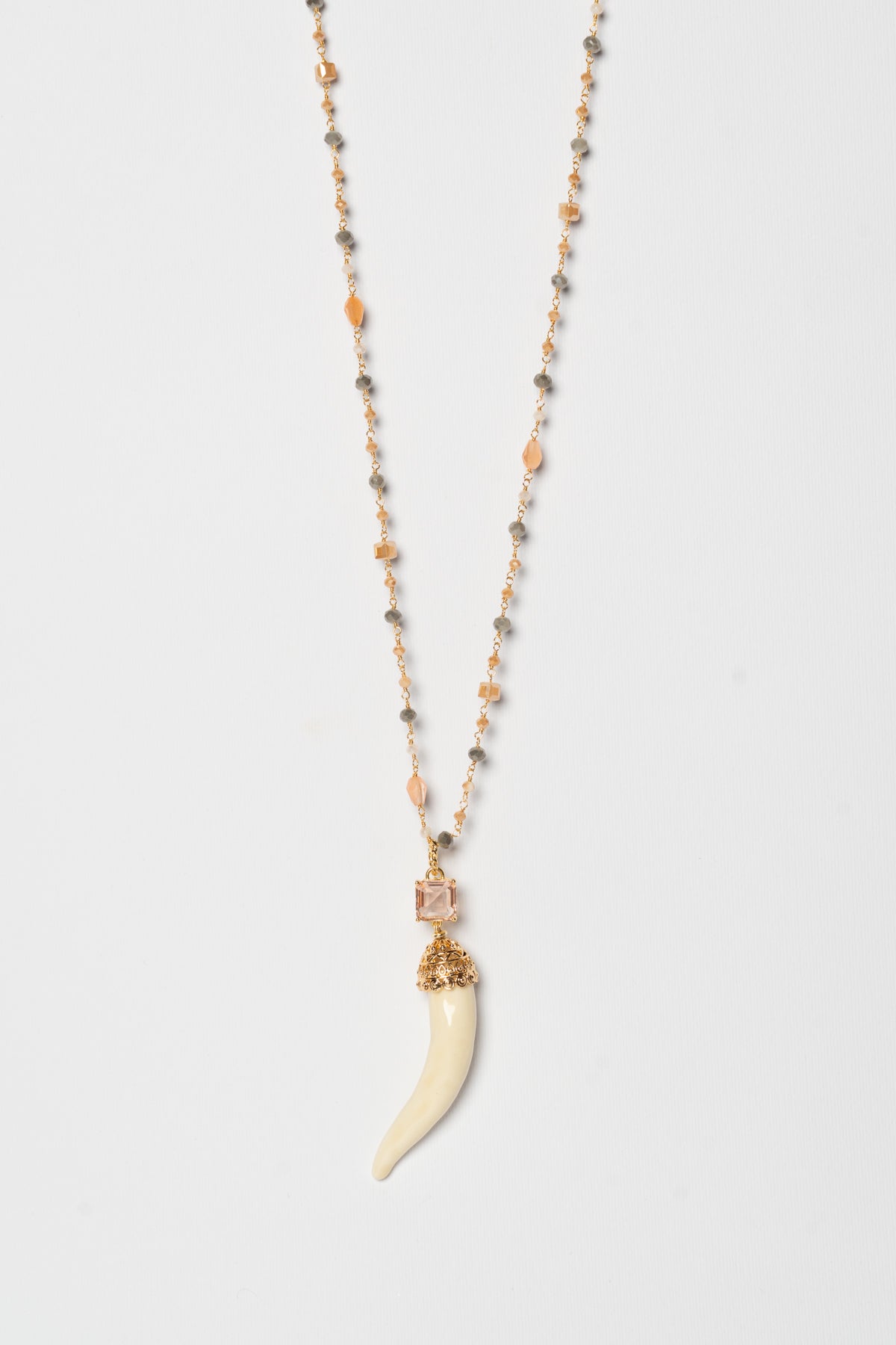 SICYLUI - BUTTER CERAMIC HORN NECKLACE WITH CENTRAL AMBER CRYSTAL