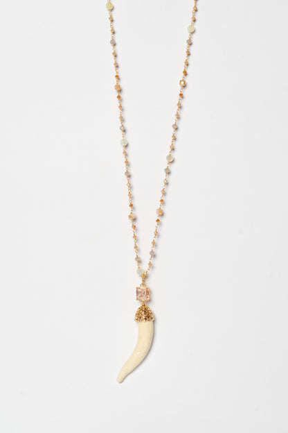 SICYLUI - COLLANA CORNO IN CERAMICA BURRO CON CRISTALLO CENTRALE AMBRA