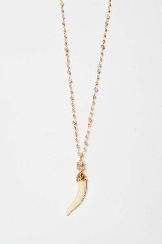 SICYLUI - COLLANA CORNO IN CERAMICA BURRO CON CRISTALLO CENTRALE AMBRA
