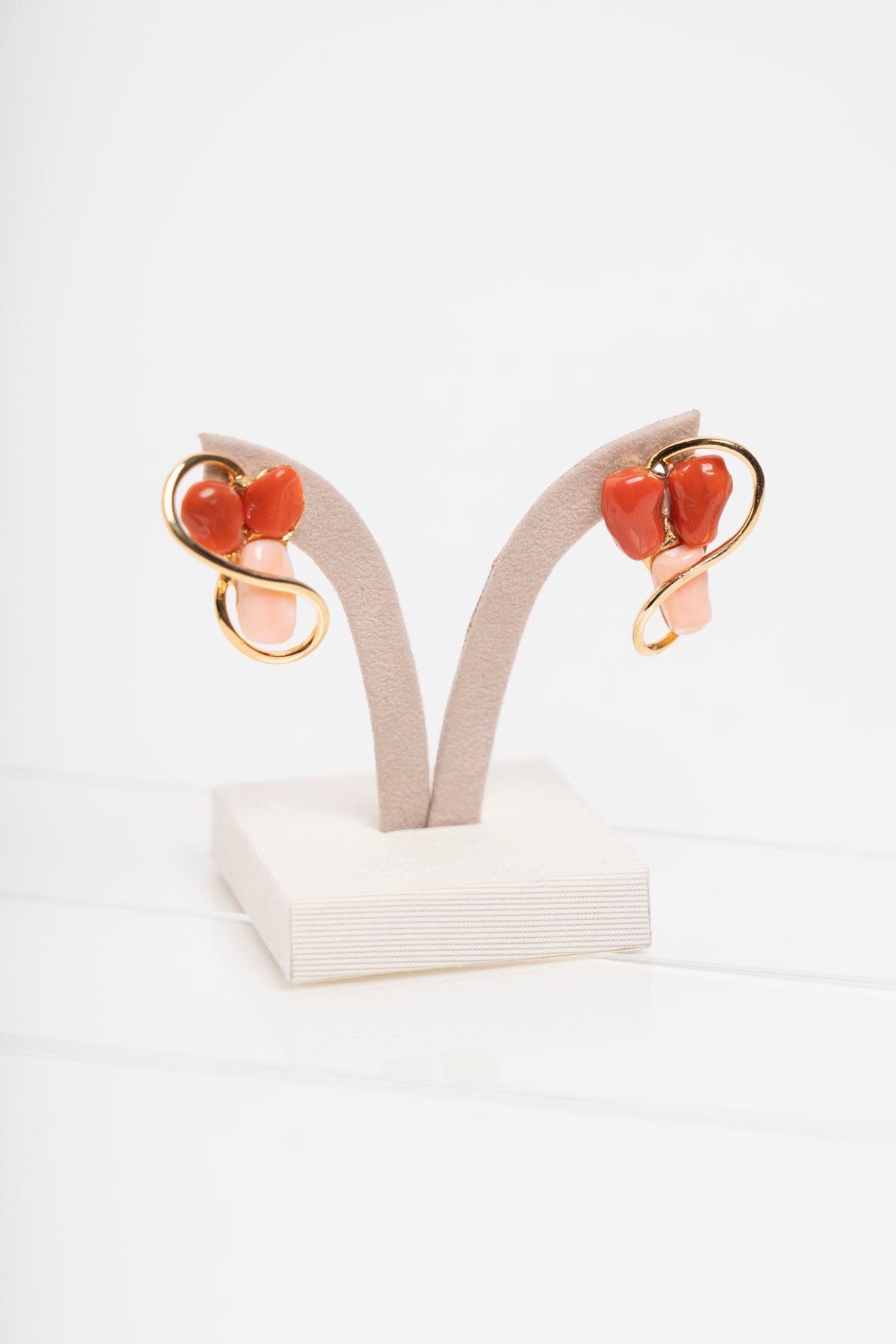 SOARA - ORECCHINI ARGENTO DORATO E CORALLO ROSSO E ROSA