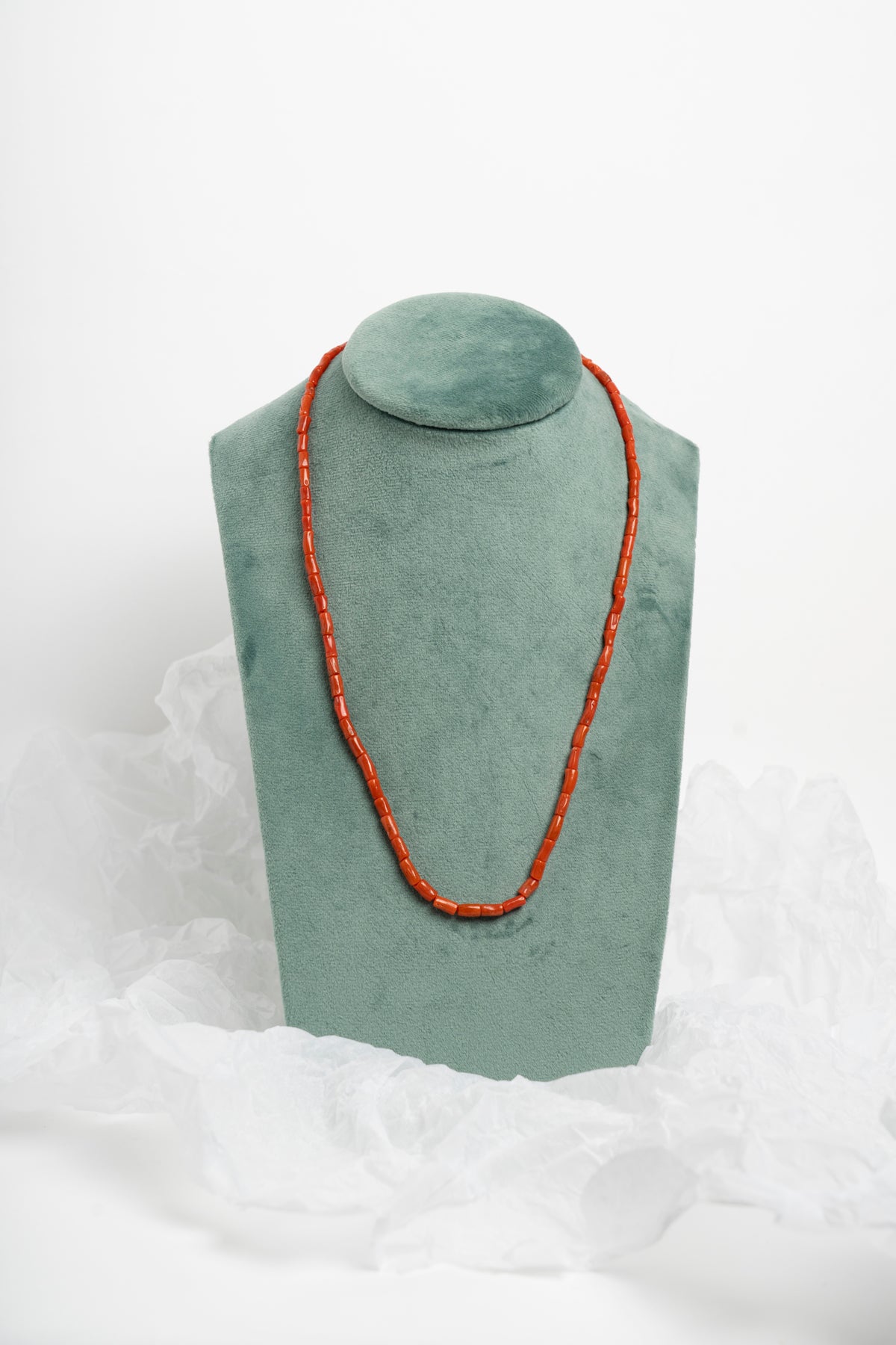 SOARA - COLLANA CON TUBETTI IN CORALLO