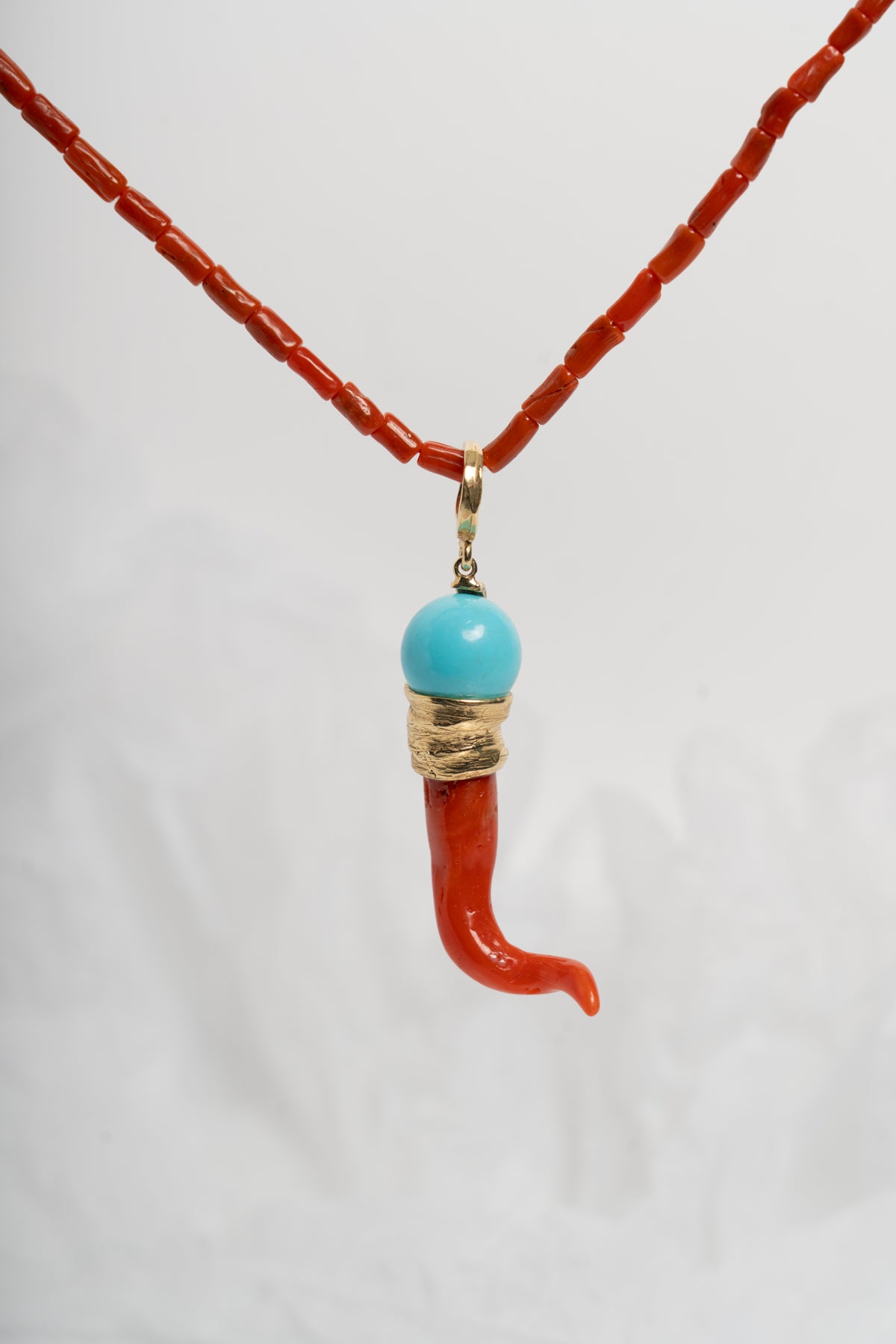 SOARA - CIONDOLO CORNO IN CORALLO E TURCHESE