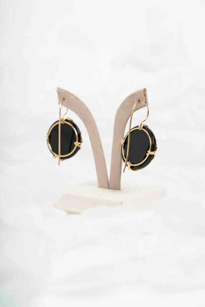 SOARA - ORECCHINI PENDENTI IN ONICE E CORALLO