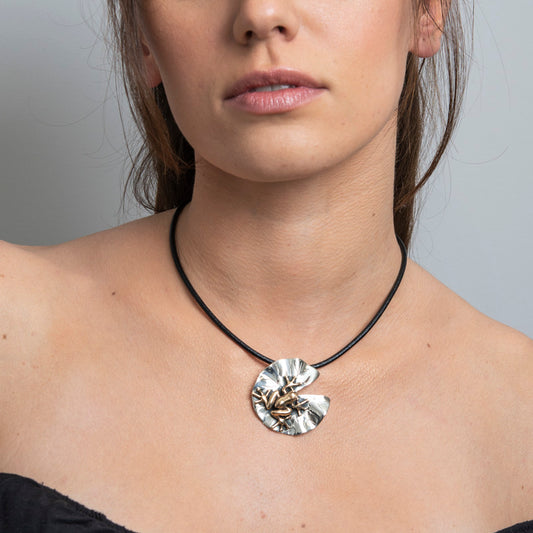 COLLANA CIONDOLO RANA ARGENTO E BRONZO