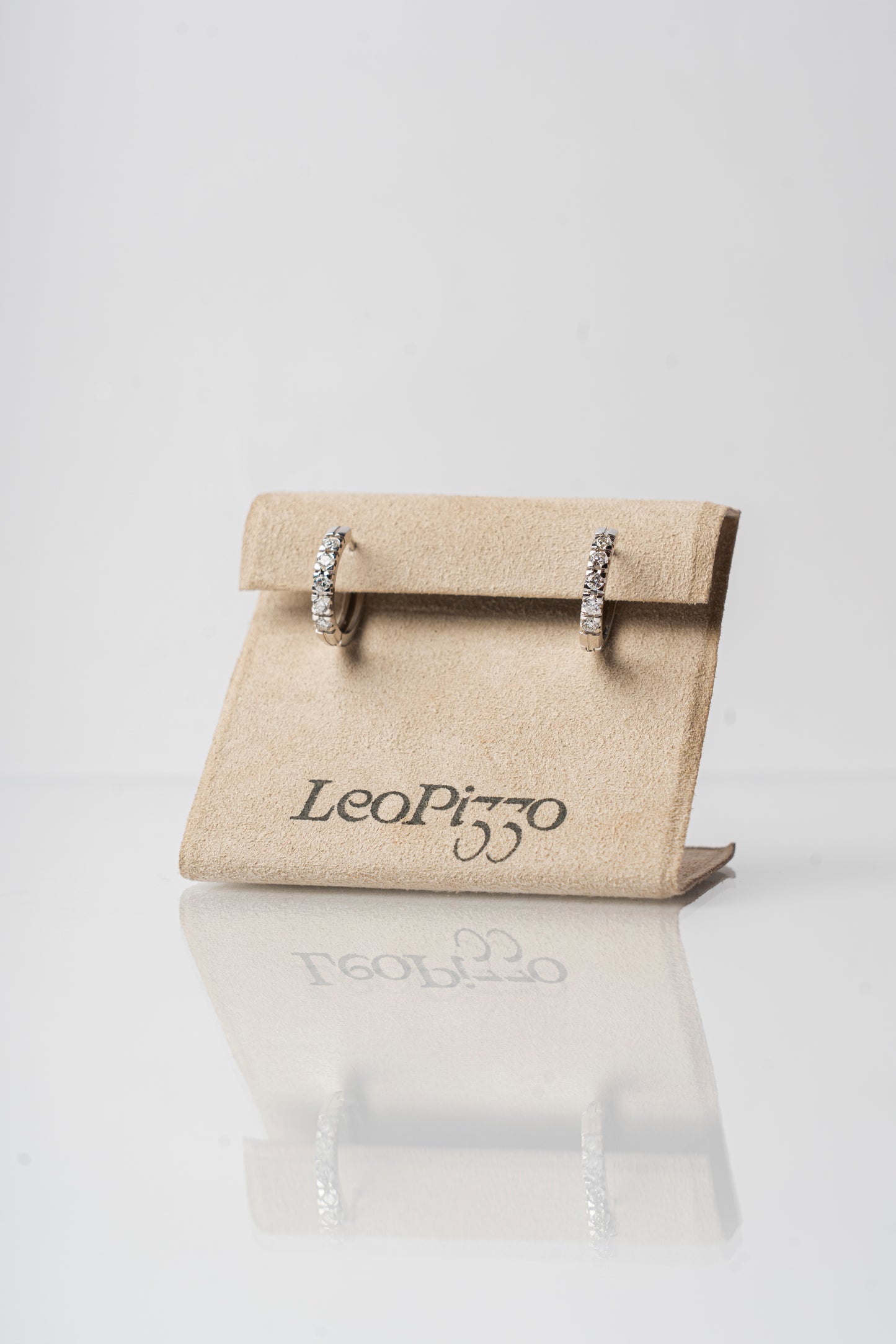 LEO PIZZO - ORECCHINI A CERCHIO CON DIAMANTI