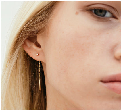 LE CARRE' - ORECCHINI PENDENTI ORO GIALLO CON DIAMANTE CENTRALE