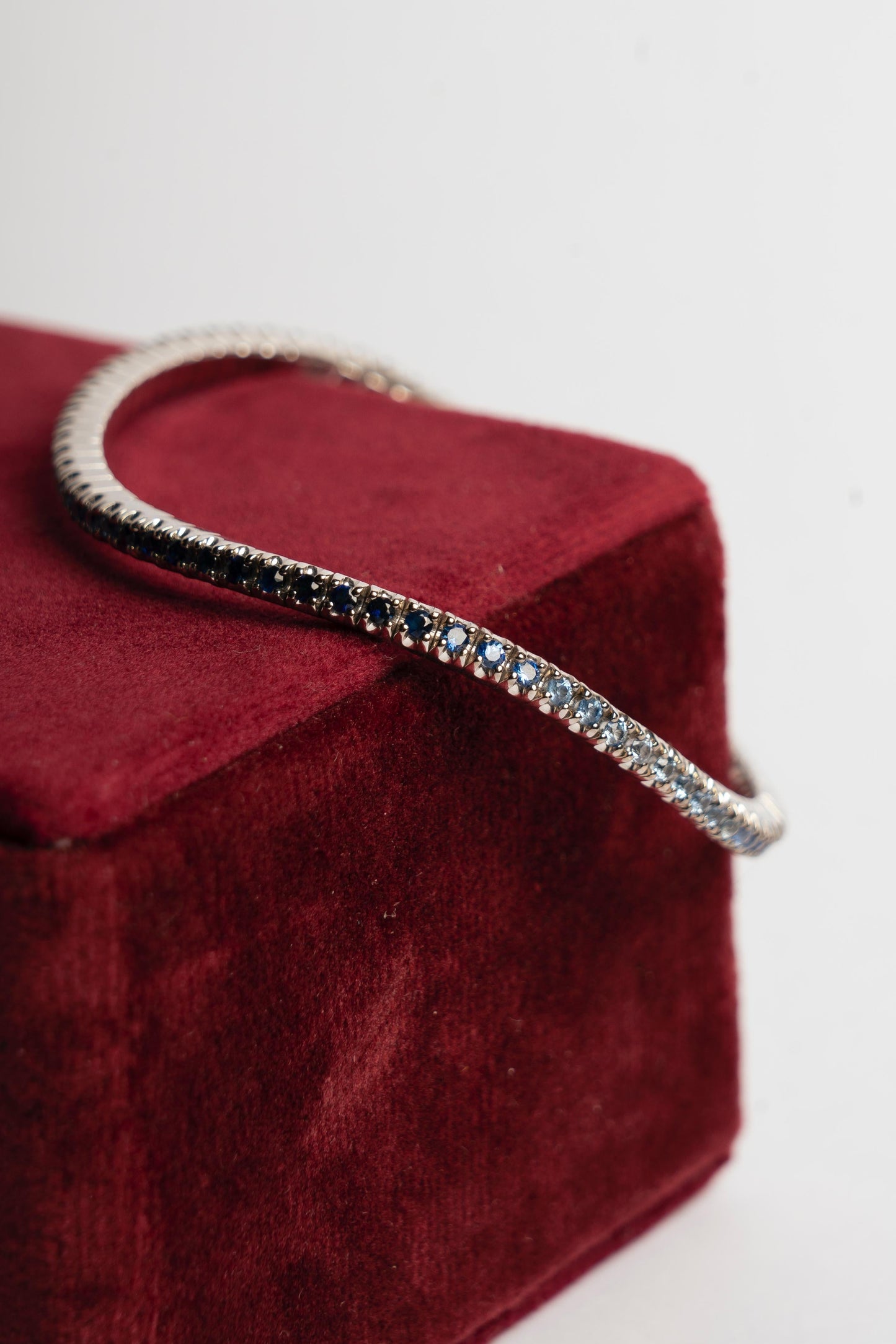 MANO J - TENNIS ELASTICO ORO BIANCO E ZAFFIRI SFUMATI